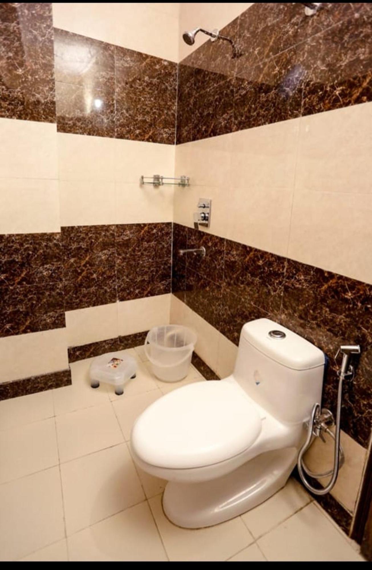 Airport Hotel Edge Home Stay New Delhi Exterior foto