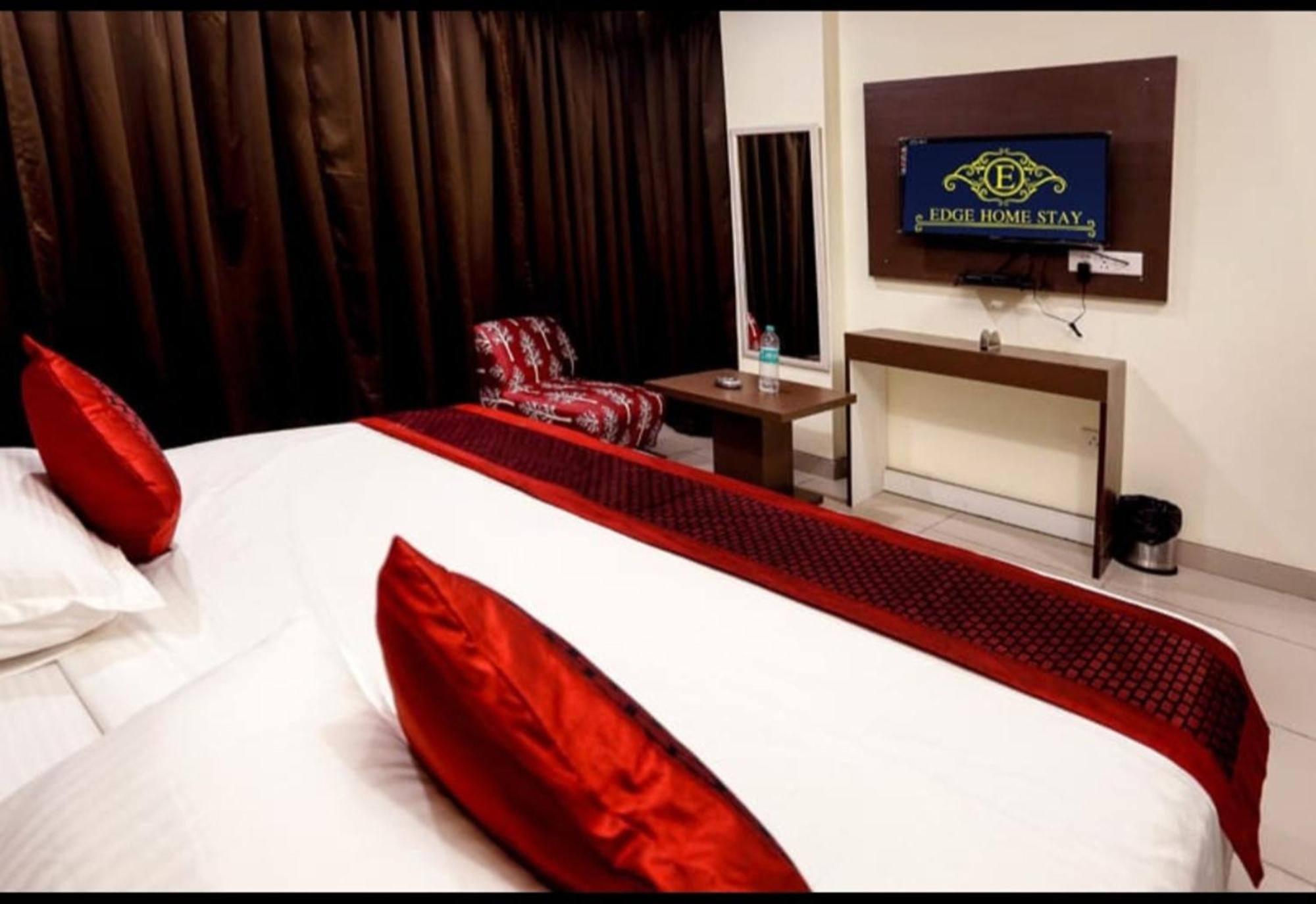 Airport Hotel Edge Home Stay New Delhi Exterior foto