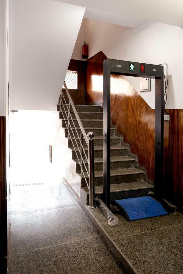 Airport Hotel Edge Home Stay New Delhi Exterior foto