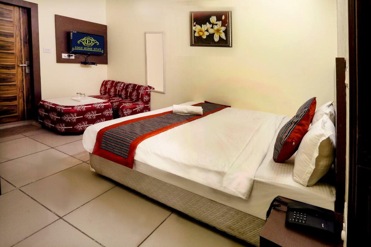 Airport Hotel Edge Home Stay New Delhi Exterior foto