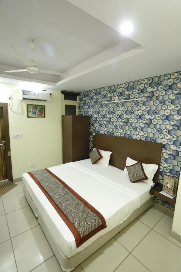 Airport Hotel Edge Home Stay New Delhi Exterior foto